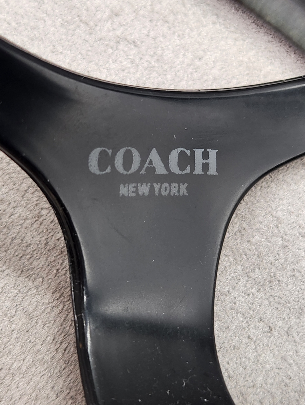 Coach T-strap Sandals 9 Black Jelly Piccadilly A6370 Thong Dainty Logo Charm - Picture 13 of 16